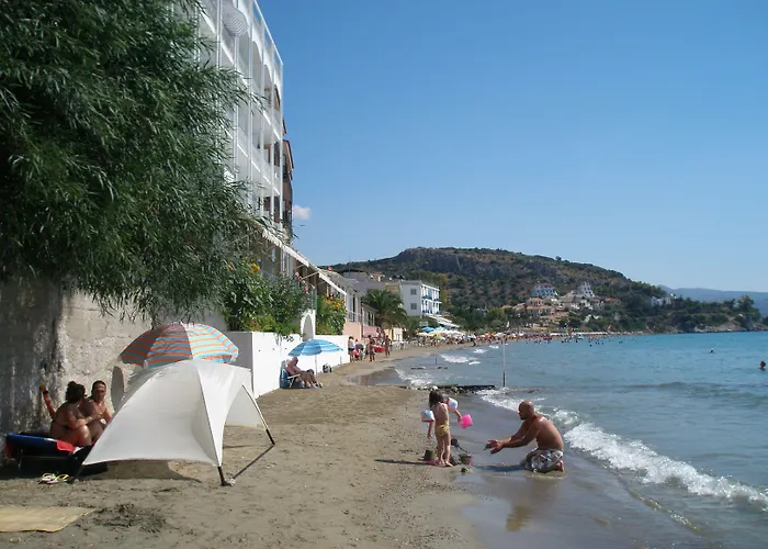Hotel Tolo 3* Tolón