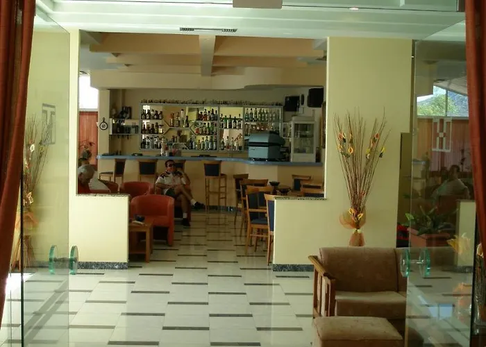 Hotel Tolo 3*