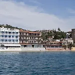 Hotel Tolo