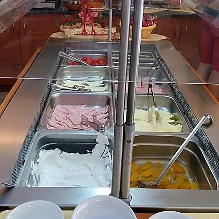 Hotel Tolo فندق