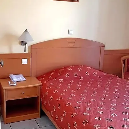 Hotel Tolo 3* تولو