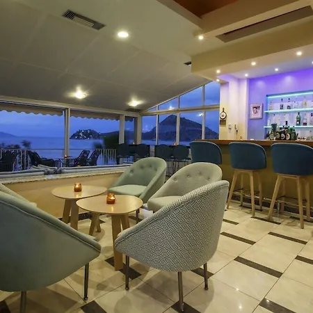 Hotel Tolo Hotel