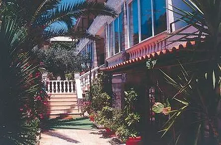 Hotel Tolo 3*