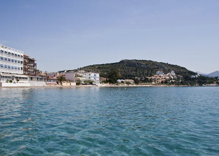 Τολό Ξενοδοχείο Τολό