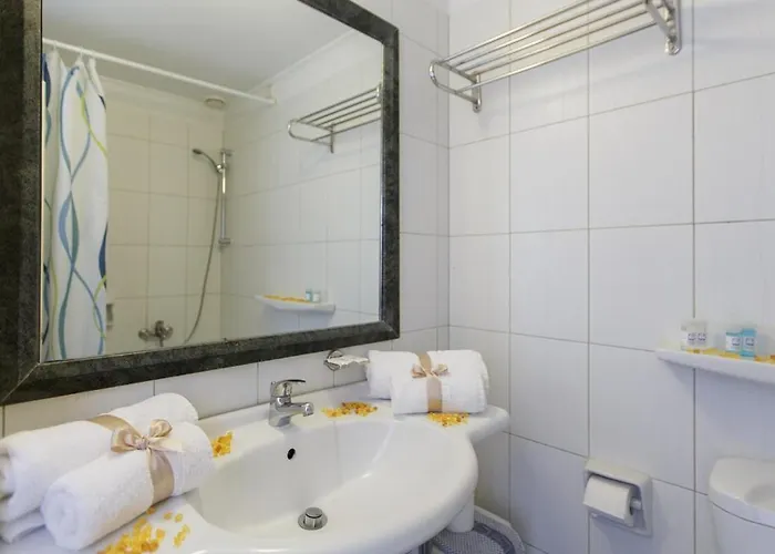 Szálloda Hotel Tolo Toló
