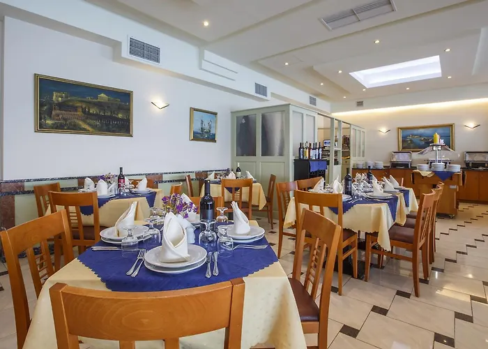 Szálloda Hotel Tolo Toló