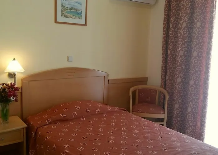 Szálloda Hotel Tolo